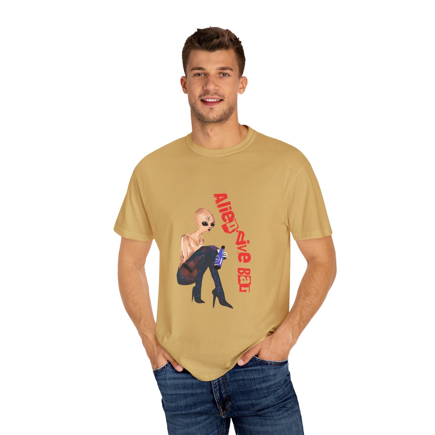 Alien Dive Bar Boxy Tee