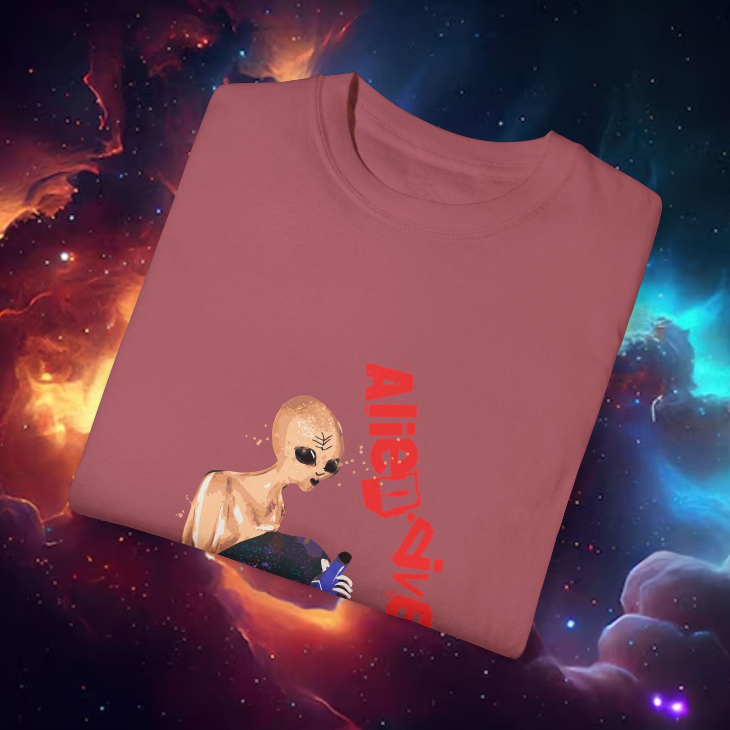 Alien Dive Bar Boxy Tee